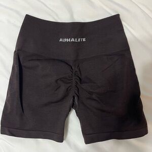 Alphalete Amplify shorts